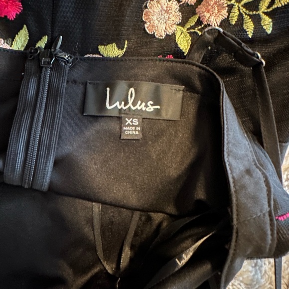 Homecoming floral dress! - Picture 3 of 3